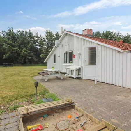 Frellef - 491m From The Sea In Nw Jutland By Interhome